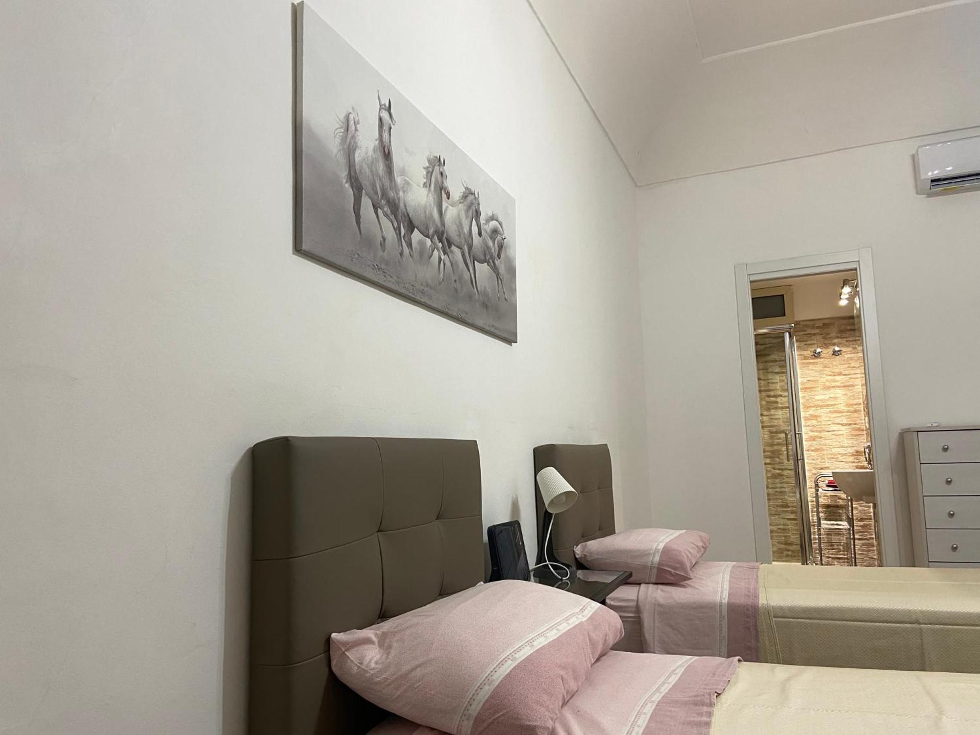Casa Vacanza La Collegiata 카타니아 외부 사진